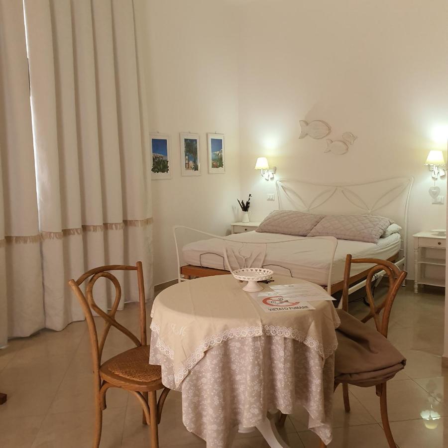 White Suite Polignano 08 Полиньяно-а-Маре Экстерьер фото