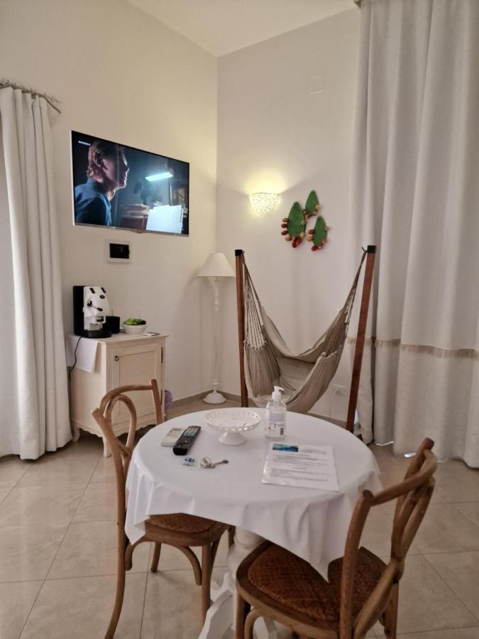 White Suite Polignano 08 Полиньяно-а-Маре Экстерьер фото